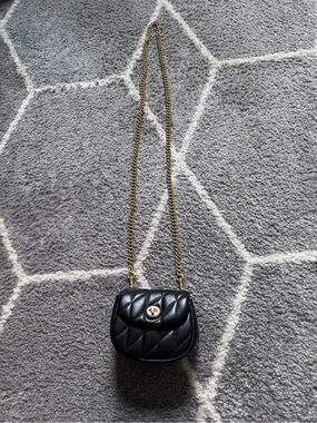 Coach Turnlock Black Quilted Leather Card Case with Chain Strap